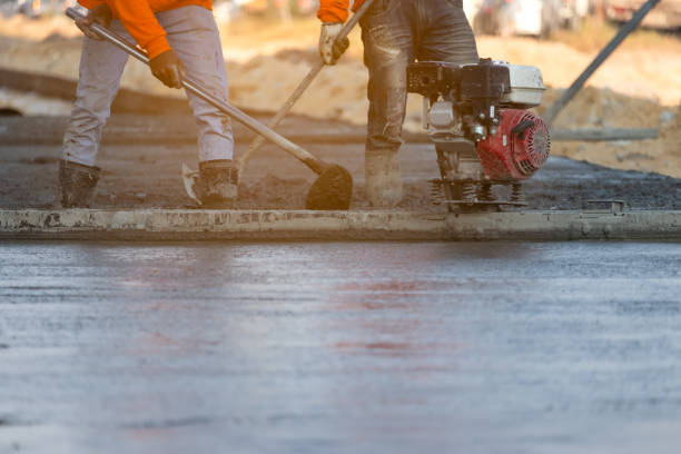 Best Industrial Concrete Flooring in Stratmoor, CO